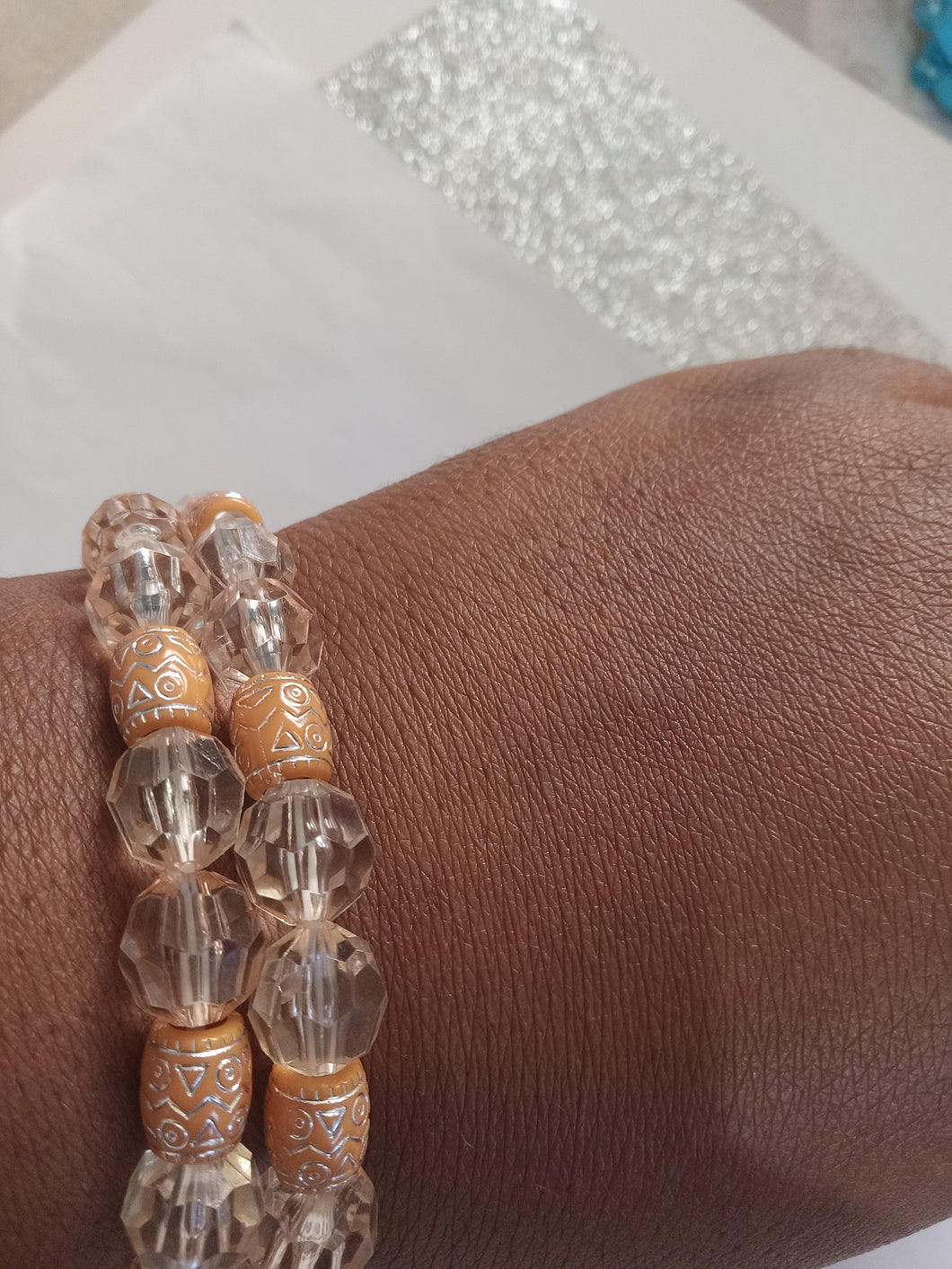 Acrylic small beads bracelet